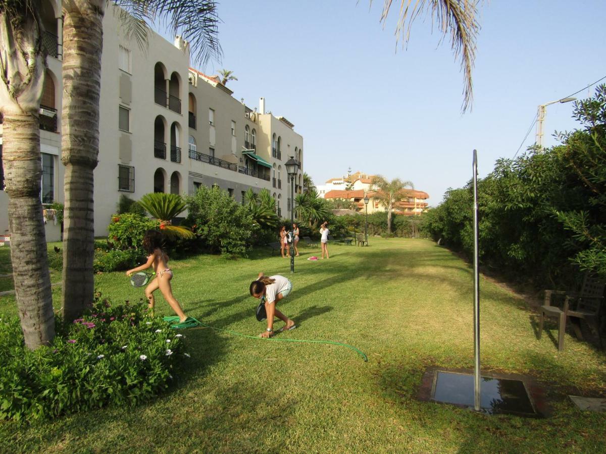 Malaga Paradise Beach Apartment Torre de Benagalbon Luaran gambar